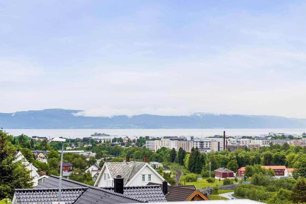 Adorable 1-Bedroom Apartment With A Fantastic View - Free Parking Trondheim Exteriér fotografie